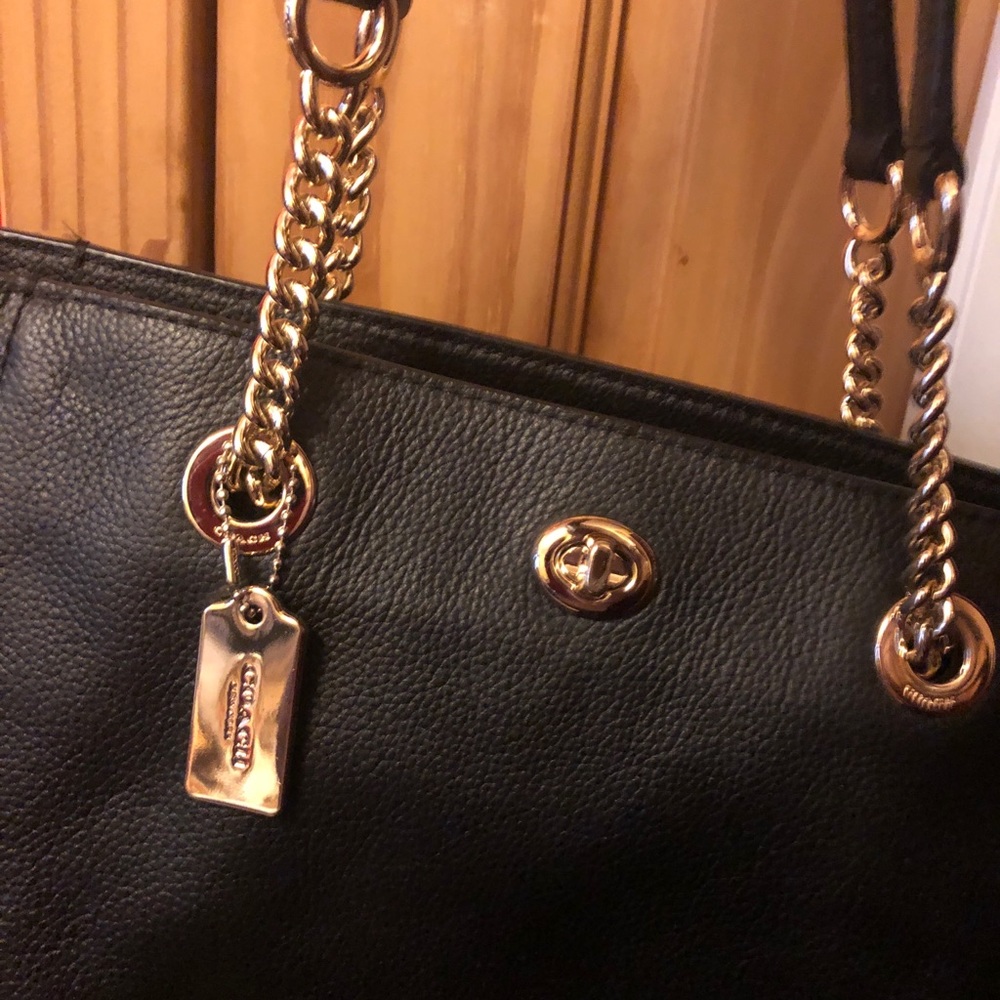 Coach shoulder bag - Picture 2 of 5